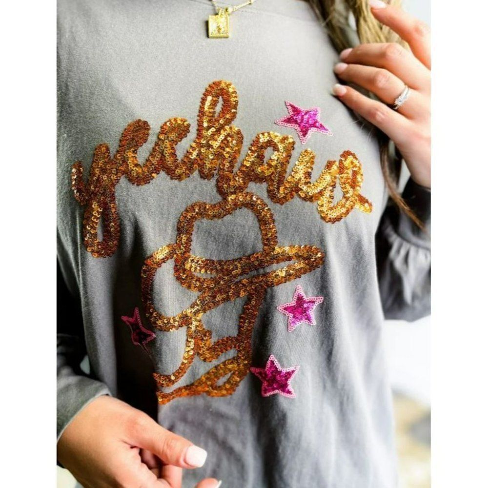 Fantastic Fawn Charcoal Yeehaw Star Sequin Patch Knit Western Top IFKT51844-04 - Picture 2 of 12